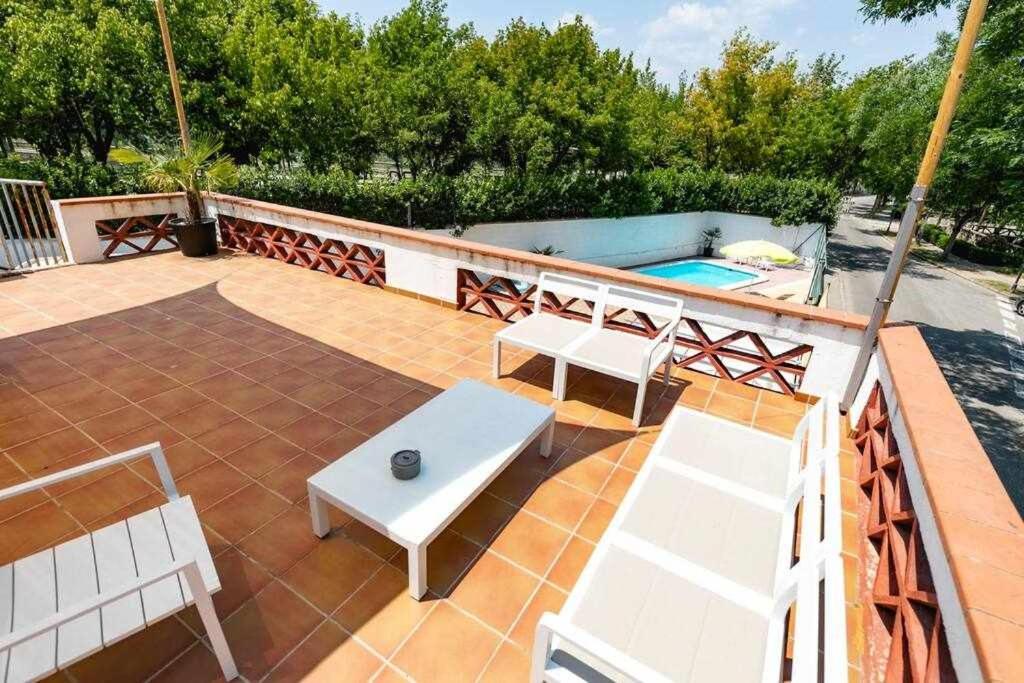 Newly Renovated Room W Pool & Bikeparking Girona Exterior foto